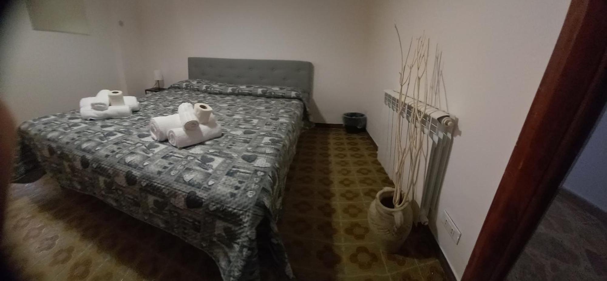 Framamired Bed & Breakfast Palermo Bagian luar foto