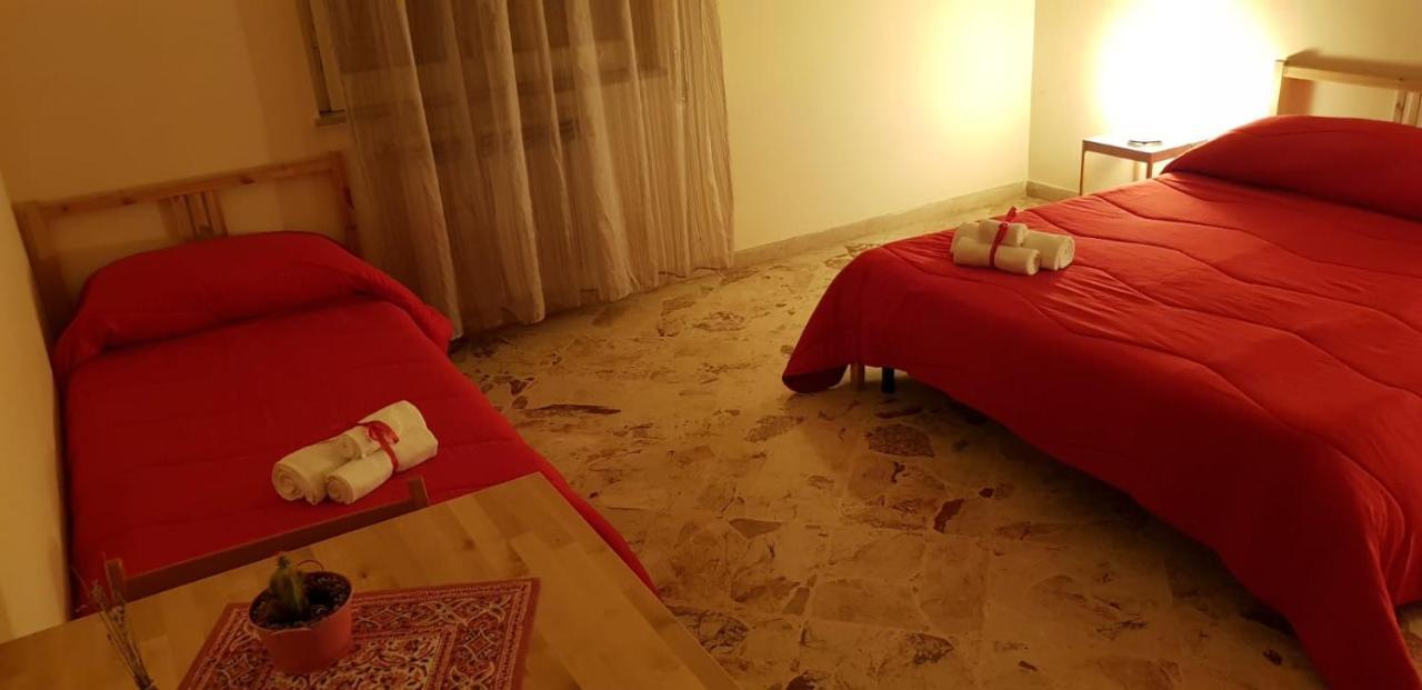 Framamired Bed & Breakfast Palermo Bagian luar foto