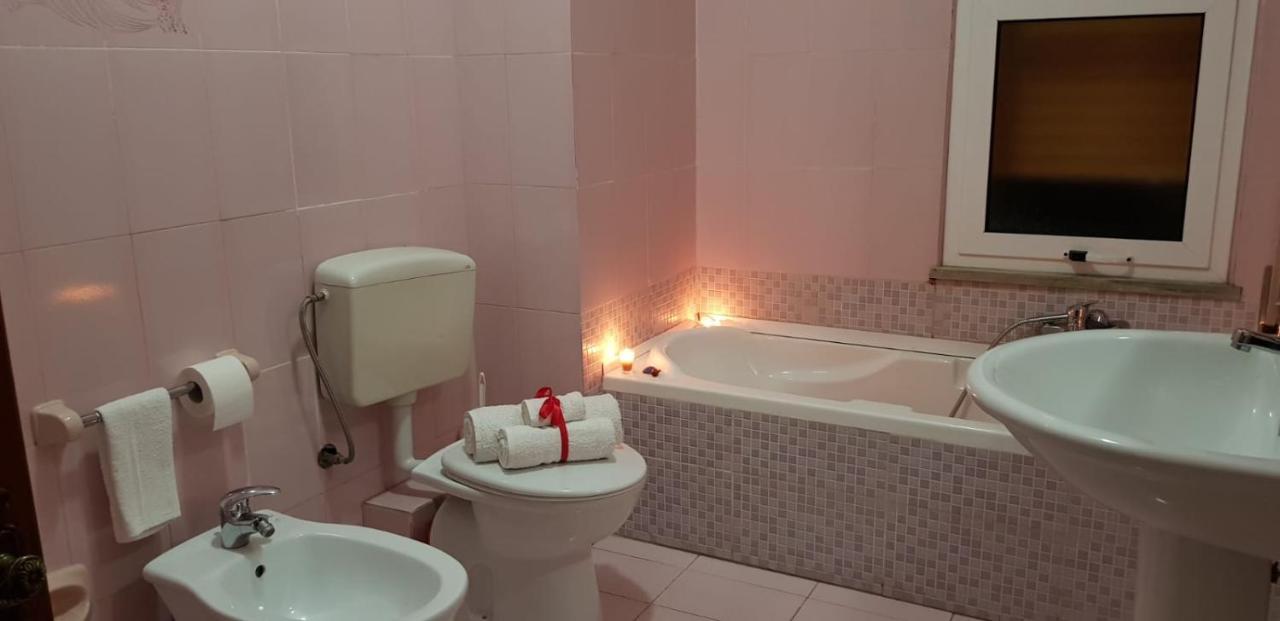 Framamired Bed & Breakfast Palermo Bagian luar foto
