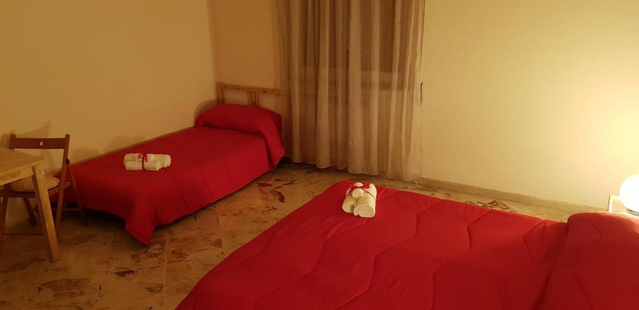Framamired Bed & Breakfast Palermo Bagian luar foto