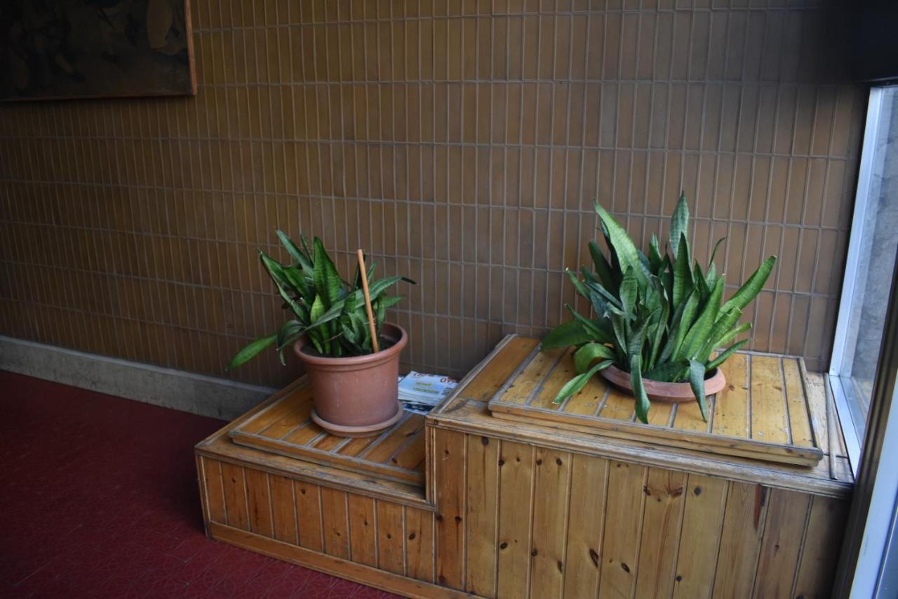 Framamired Bed & Breakfast Palermo Bagian luar foto