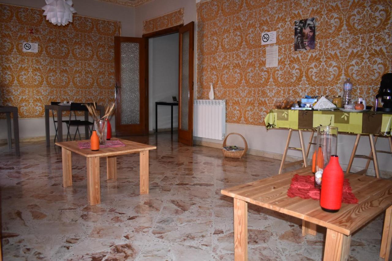 Framamired Bed & Breakfast Palermo Bagian luar foto